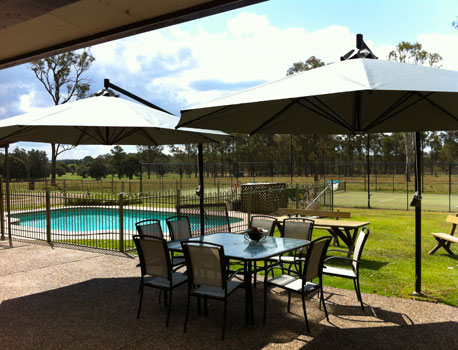 ultrashade outdoor cantilever umbrella